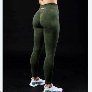 Alphalete Amplify, Evergreen, Small